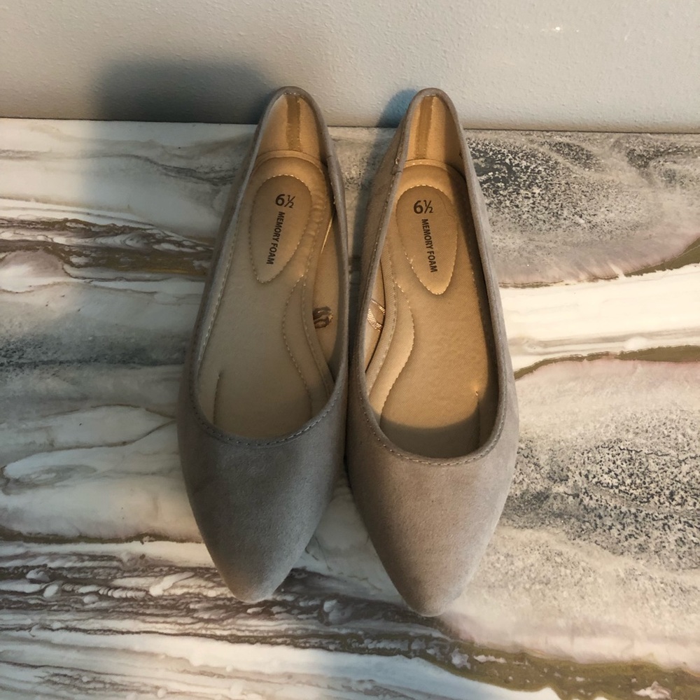 Time & Tru Flats, New Size 6.5